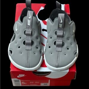 BNIB NIKE SUNRAY PROTECT 4